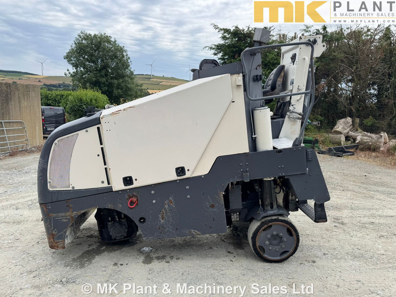 WIRTGEN W50 - Φρέζα ασφάλτου: φωτογραφία 1 WIRTGEN W50 - Φρέζα ασφάλτου: φωτογραφία 1
