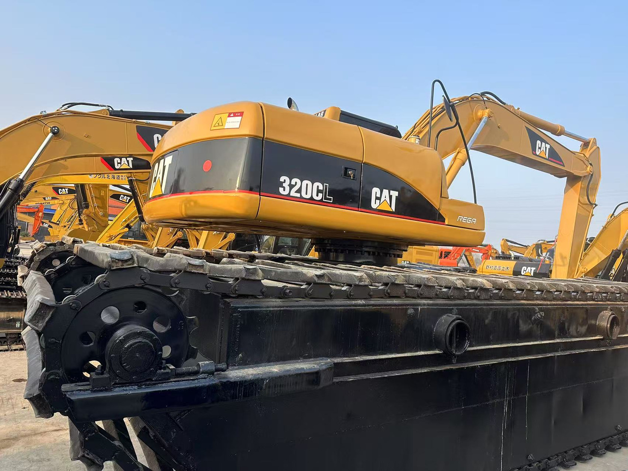 CATERPILLAR 320C - Πλωτός εκσκαφέας: φωτογραφία 5 CATERPILLAR 320C - Πλωτός εκσκαφέας: φωτογραφία 5