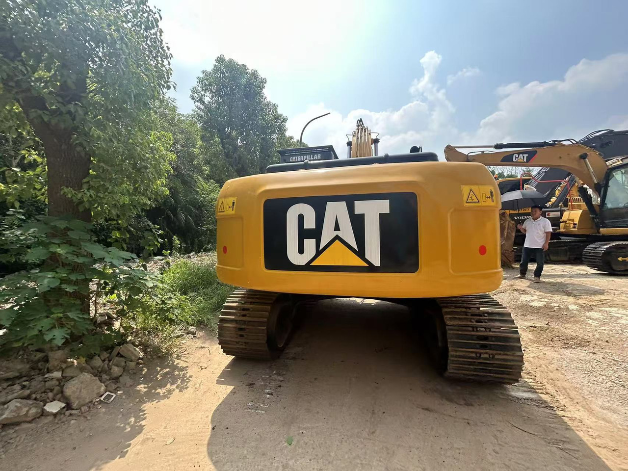 CATERPILLAR 323D2L - Ερπυστριοφόρος εκσκαφέας: φωτογραφία 2 CATERPILLAR 323D2L - Ερπυστριοφόρος εκσκαφέας: φωτογραφία 2