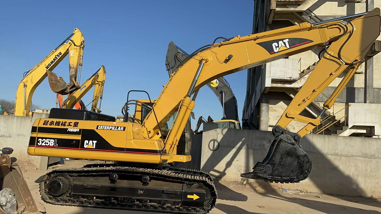CATERPILLAR 325BL - Ερπυστριοφόρος εκσκαφέας: φωτογραφία 3 CATERPILLAR 325BL - Ερπυστριοφόρος εκσκαφέας: φωτογραφία 3