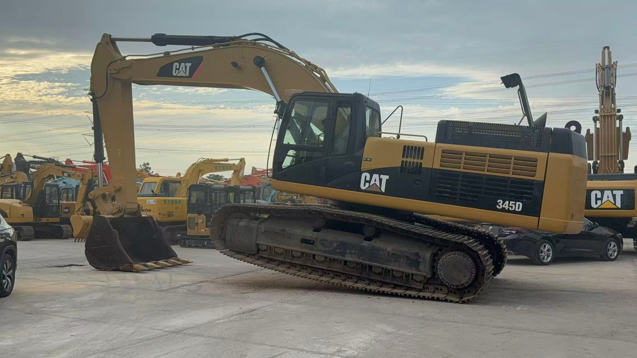 CATERPILLAR 345D - Ερπυστριοφόρος εκσκαφέας: φωτογραφία 1 CATERPILLAR 345D - Ερπυστριοφόρος εκσκαφέας: φωτογραφία 1
