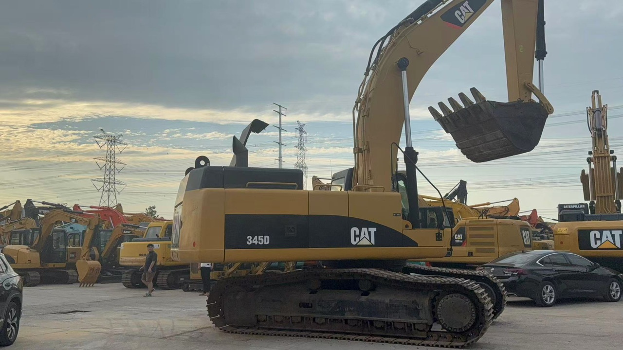 CATERPILLAR 345D - Ερπυστριοφόρος εκσκαφέας: φωτογραφία 4 CATERPILLAR 345D - Ερπυστριοφόρος εκσκαφέας: φωτογραφία 4