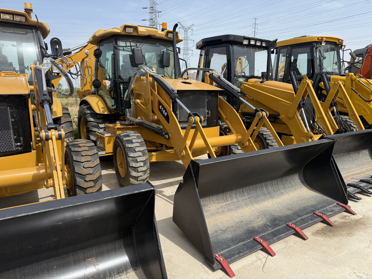 CATERPILLAR 416F - Φορτωτής εκσκαφέας: φωτογραφία 2 CATERPILLAR 416F - Φορτωτής εκσκαφέας: φωτογραφία 2