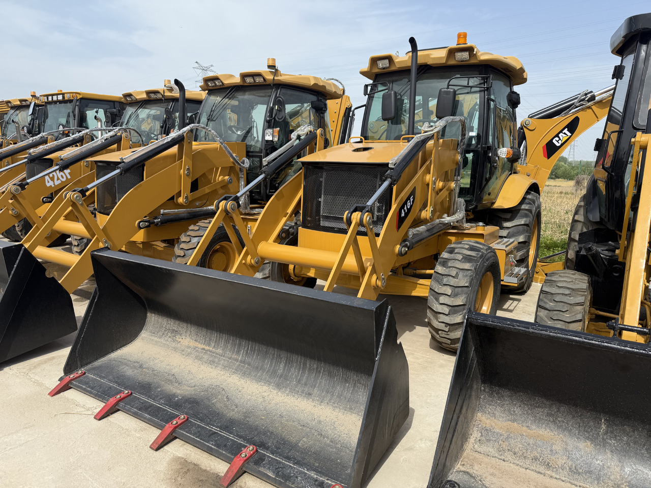 CATERPILLAR 416F - Φορτωτής εκσκαφέας: φωτογραφία 1 CATERPILLAR 416F - Φορτωτής εκσκαφέας: φωτογραφία 1