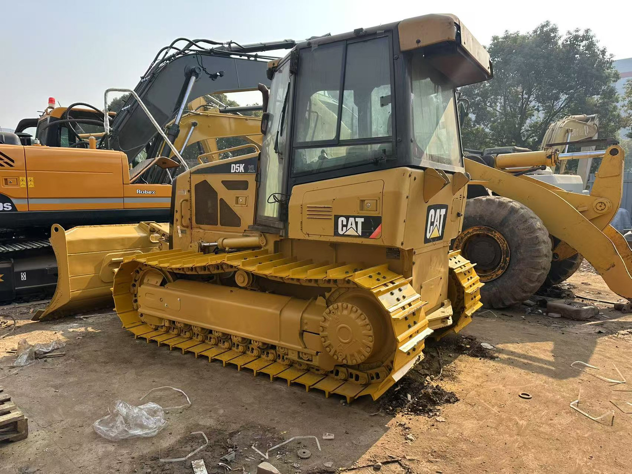 CATERPILLAR D5K - Μπουλντόζα: φωτογραφία 2 CATERPILLAR D5K - Μπουλντόζα: φωτογραφία 2