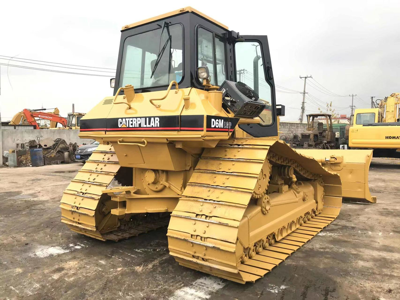 CATERPILLAR D6M - Μπουλντόζα: φωτογραφία 3 CATERPILLAR D6M - Μπουλντόζα: φωτογραφία 3