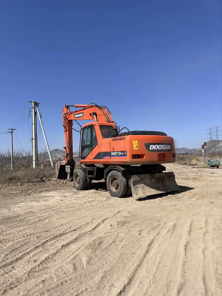 DOOSAN DH210W-7 - Τροχοφόρος εκσκαφέας: φωτογραφία 5 DOOSAN DH210W-7 - Τροχοφόρος εκσκαφέας: φωτογραφία 5