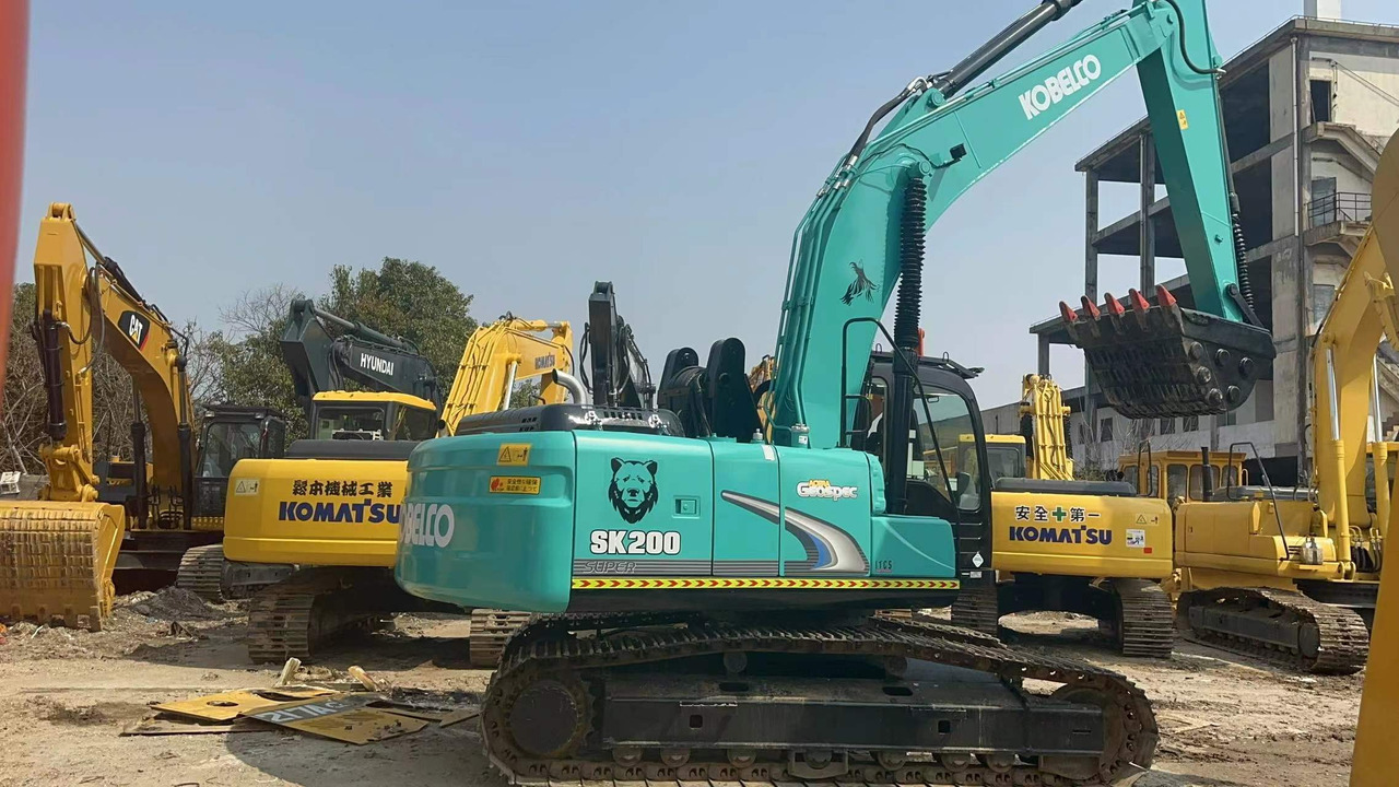 KOBELCO SK200-8 - Ερπυστριοφόρος εκσκαφέας: φωτογραφία 4 KOBELCO SK200-8 - Ερπυστριοφόρος εκσκαφέας: φωτογραφία 4