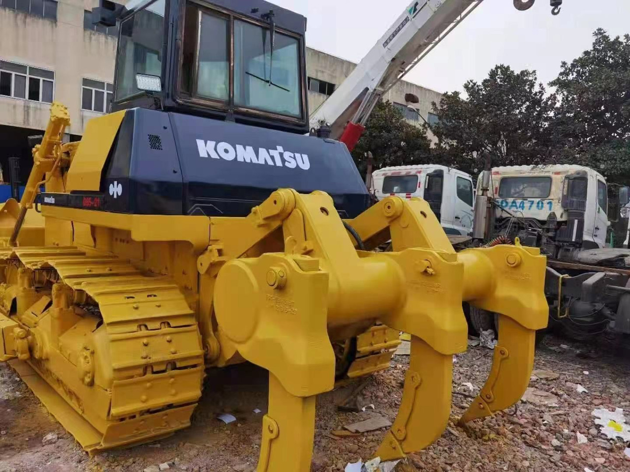 KOMATSU D85-21 - Μπουλντόζα: φωτογραφία 4 KOMATSU D85-21 - Μπουλντόζα: φωτογραφία 4