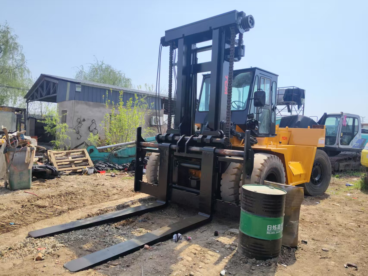 KOMATSU FD200 - Πετρελαιοκίνητο περονοφόρο: φωτογραφία 4 KOMATSU FD200 - Πετρελαιοκίνητο περονοφόρο: φωτογραφία 4