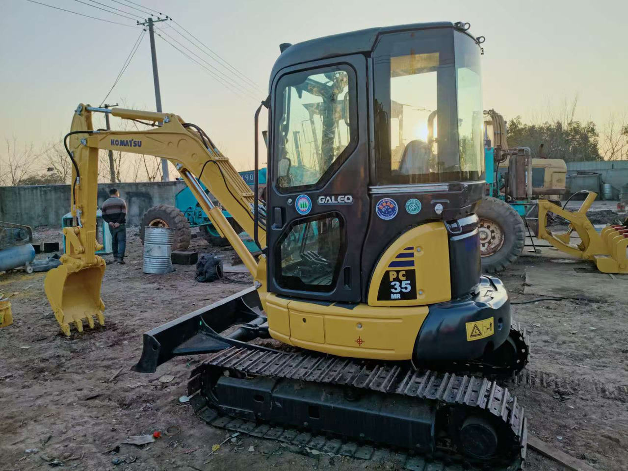 KOMATSU PC35 - Μίνι εκσκαφέας: φωτογραφία 1 KOMATSU PC35 - Μίνι εκσκαφέας: φωτογραφία 1