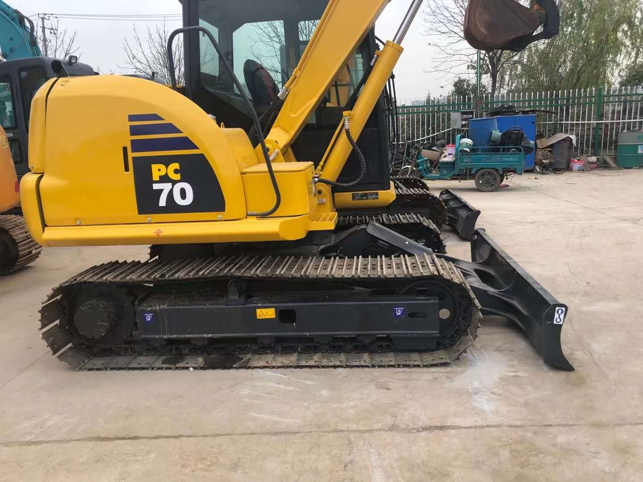 KOMATSU PC70-8 - Ερπυστριοφόρος εκσκαφέας: φωτογραφία 3 KOMATSU PC70-8 - Ερπυστριοφόρος εκσκαφέας: φωτογραφία 3