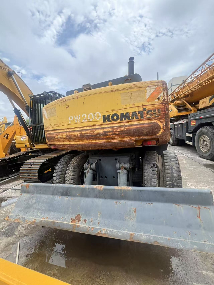 KOMATSU PW150 - Τροχοφόρος εκσκαφέας: φωτογραφία 4 KOMATSU PW150 - Τροχοφόρος εκσκαφέας: φωτογραφία 4