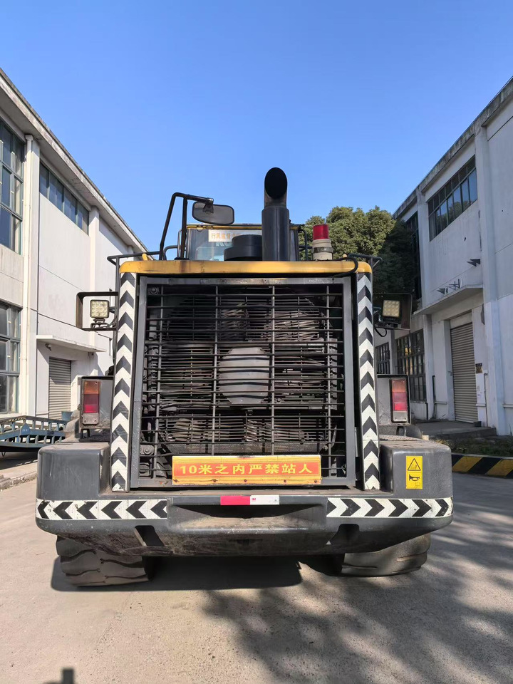 KOMATSU WA500-6 - Ελαστιχοφόρος φορτωτής: φωτογραφία 4 KOMATSU WA500-6 - Ελαστιχοφόρος φορτωτής: φωτογραφία 4