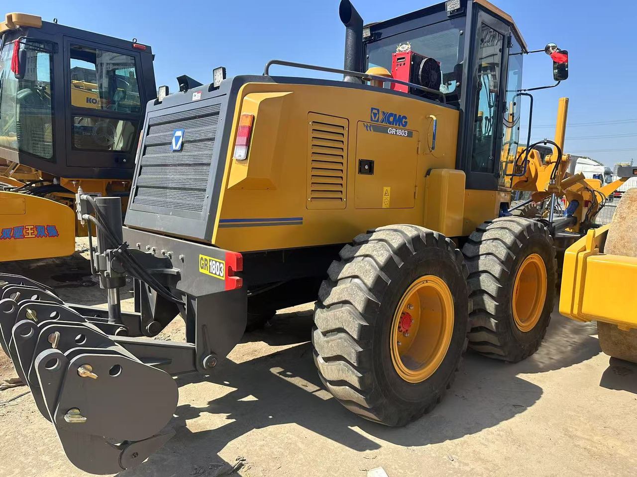 XCMG GR1803 - Γκρέιντερ: φωτογραφία 4 XCMG GR1803 - Γκρέιντερ: φωτογραφία 4
