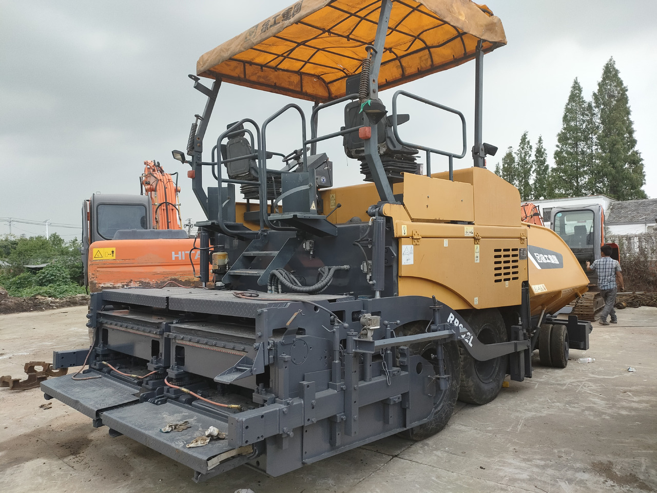 XCMG RP602L - Διαστρωτήρας ασφάλτου: φωτογραφία 4 XCMG RP602L - Διαστρωτήρας ασφάλτου: φωτογραφία 4