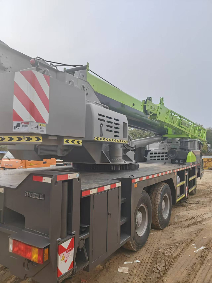 ZOOMLION ZTC350H - Τηλεσκοπικός γερανός: φωτογραφία 3 ZOOMLION ZTC350H - Τηλεσκοπικός γερανός: φωτογραφία 3