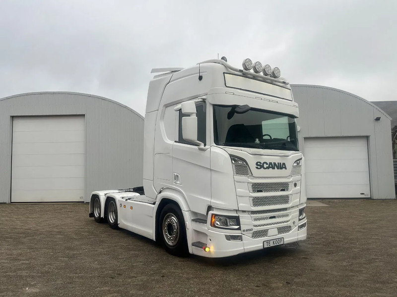 Scania R650 V8 NGS R650 6x4 - Τράκτορας: φωτογραφία 4 Scania R650 V8 NGS R650 6x4 - Τράκτορας: φωτογραφία 4
