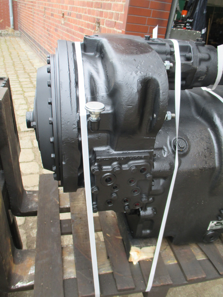 Skrzynia biegów Clark Hurth - Κιβώτιο ταχυτήτων για Κατασκευή μηχανήματα: φωτογραφία 3 Skrzynia biegów Clark Hurth - Κιβώτιο ταχυτήτων για Κατασκευή μηχανήματα: φωτογραφία 3