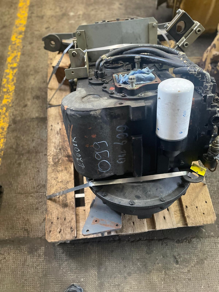 ZF 4WG120 z Ładowarki O&K L20 - Κιβώτιο ταχυτήτων για Φορτωτής: φωτογραφία 4 ZF 4WG120 z Ładowarki O&K L20 - Κιβώτιο ταχυτήτων για Φορτωτής: φωτογραφία 4