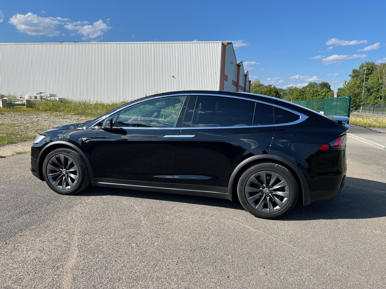 TESLA Model X 75D Autopilot SOH 93% 5 Places - SUV: φωτογραφία 3 TESLA Model X 75D Autopilot SOH 93% 5 Places - SUV: φωτογραφία 3