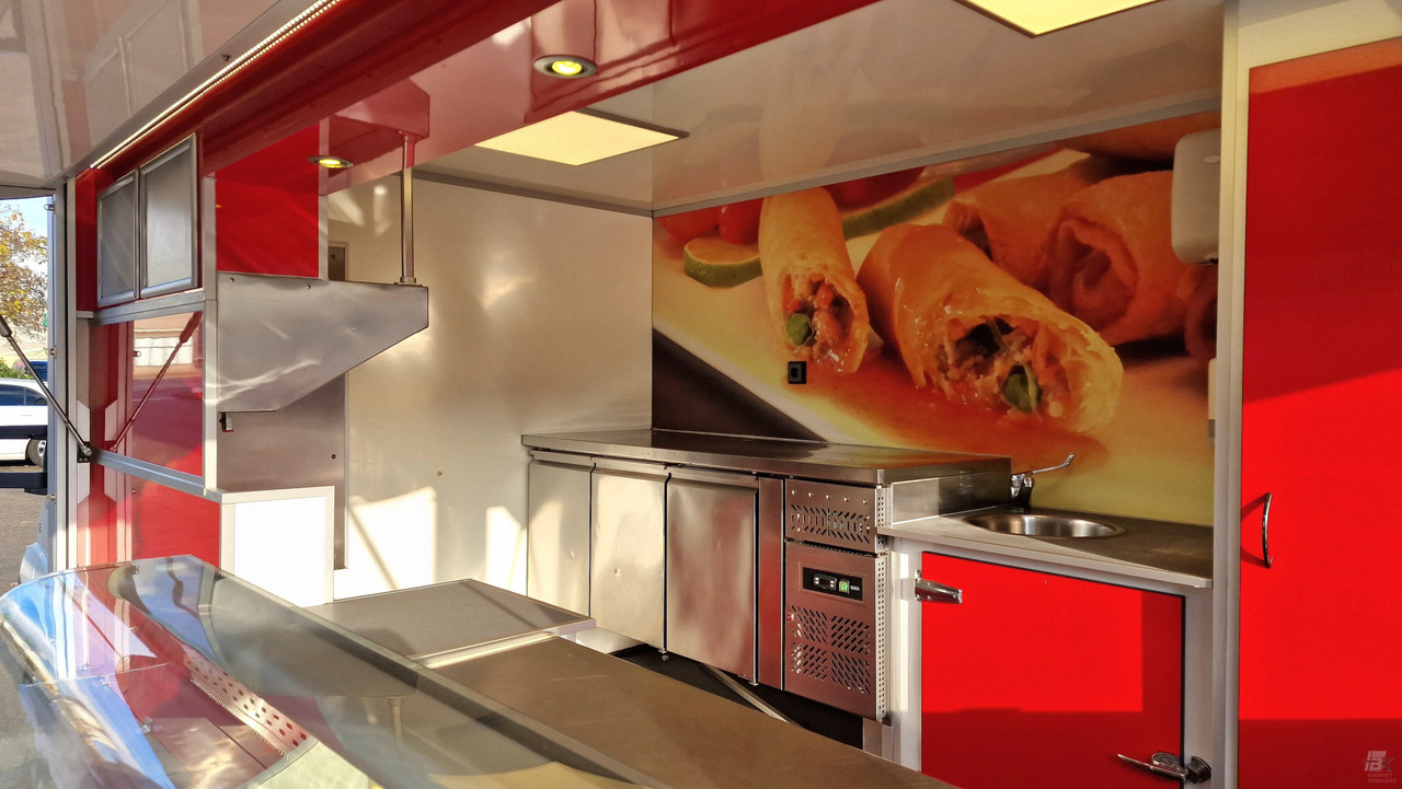 FIAT + BK Market Trailers opbouw  - Αυτοκινούμενη καντίνα: φωτογραφία 4 FIAT + BK Market Trailers opbouw  - Αυτοκινούμενη καντίνα: φωτογραφία 4