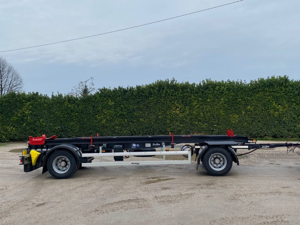 AUSTERAS RIMORCHIO NUOVO AUSTERAS SCARRABILE PNEUMATICO - Ρυμούλκα γάντζος/ Αλυσιδάκι: φωτογραφία 5 AUSTERAS RIMORCHIO NUOVO AUSTERAS SCARRABILE PNEUMATICO - Ρυμούλκα γάντζος/ Αλυσιδάκι: φωτογραφία 5