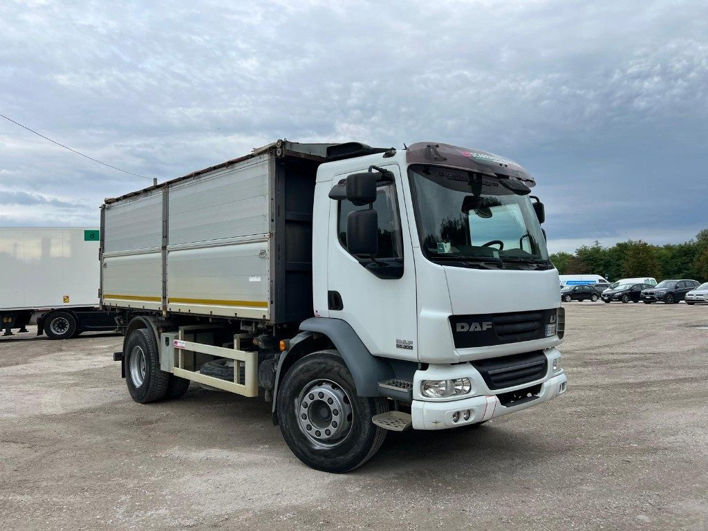DAF LF55.300 RIBALTABILE TRILATERALE - Φορτηγό ανατρεπόμενο: φωτογραφία 3 DAF LF55.300 RIBALTABILE TRILATERALE - Φορτηγό ανατρεπόμενο: φωτογραφία 3