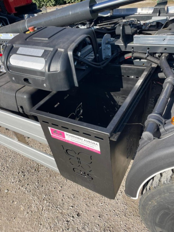 Φορτηγό φόρτωσης γάντζου IVECO EUROCARGO 160E SCARRABILE: φωτογραφία 10 Φορτηγό φόρτωσης γάντζου IVECO EUROCARGO 160E SCARRABILE: φωτογραφία 10