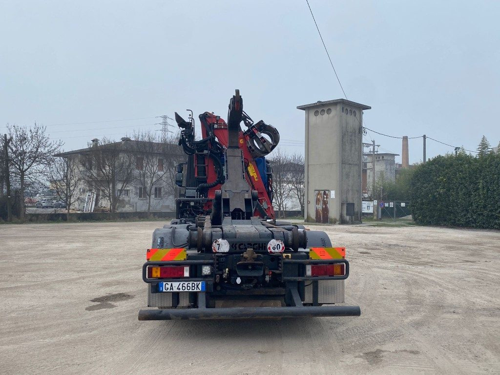 IVECO STRALIS 260.450 SCARRABILE CON GRU - Φορτηγό φόρτωσης γάντζου, Φορτηγό με γερανό: φωτογραφία 4 IVECO STRALIS 260.450 SCARRABILE CON GRU - Φορτηγό φόρτωσης γάντζου, Φορτηγό με γερανό: φωτογραφία 4