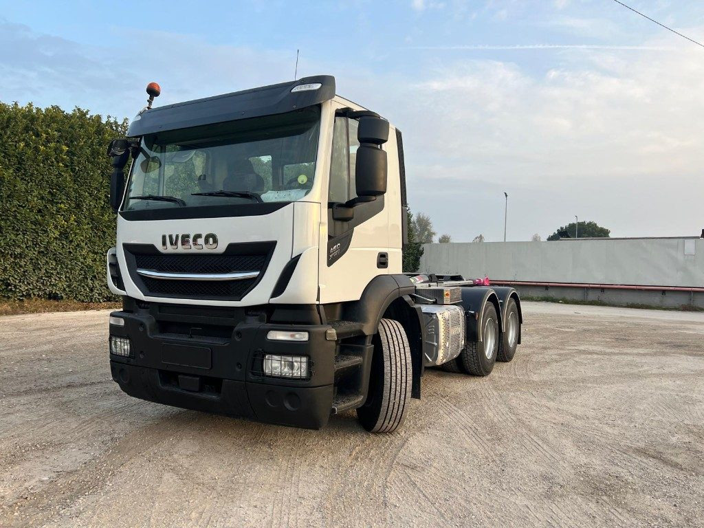 IVECO STRALIS 460 X-WAY SCARRABILE 6X4 - Φορτηγό φόρτωσης γάντζου: φωτογραφία 2 IVECO STRALIS 460 X-WAY SCARRABILE 6X4 - Φορτηγό φόρτωσης γάντζου: φωτογραφία 2