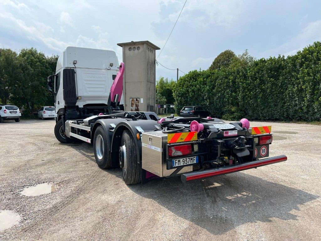 IVECO STRALIS 510 SCARRABILE - Φορτηγό φόρτωσης γάντζου: φωτογραφία 5 IVECO STRALIS 510 SCARRABILE - Φορτηγό φόρτωσης γάντζου: φωτογραφία 5