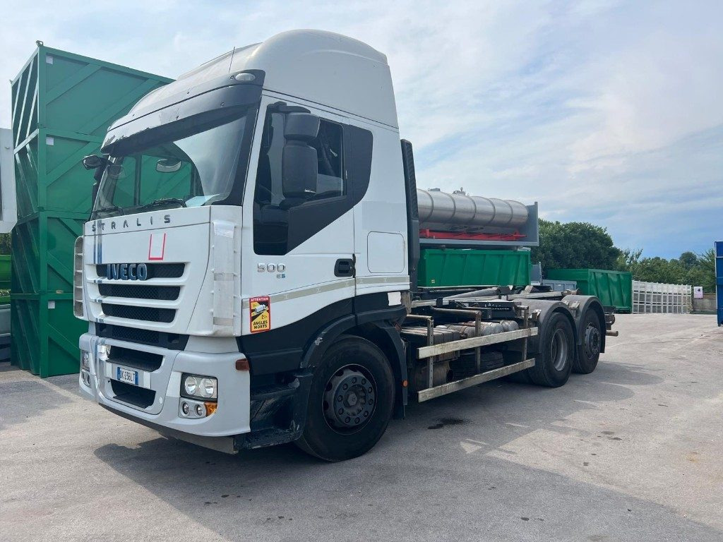 IVECO STRALIS AS260S 50Y SCARRABILE - Φορτηγό φόρτωσης γάντζου: φωτογραφία 2 IVECO STRALIS AS260S 50Y SCARRABILE - Φορτηγό φόρτωσης γάντζου: φωτογραφία 2