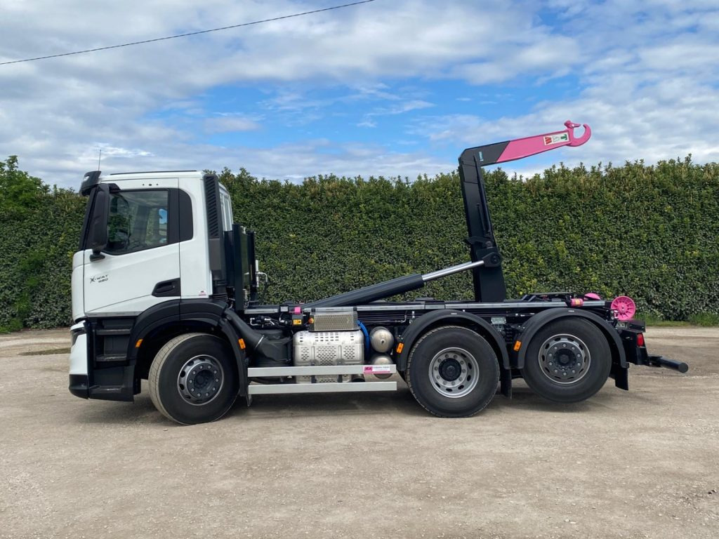 IVECO X-WAY AD280X48Y NUOVO SCARRABILE PASSO 3120 - Φορτηγό φόρτωσης γάντζου: φωτογραφία 3 IVECO X-WAY AD280X48Y NUOVO SCARRABILE PASSO 3120 - Φορτηγό φόρτωσης γάντζου: φωτογραφία 3