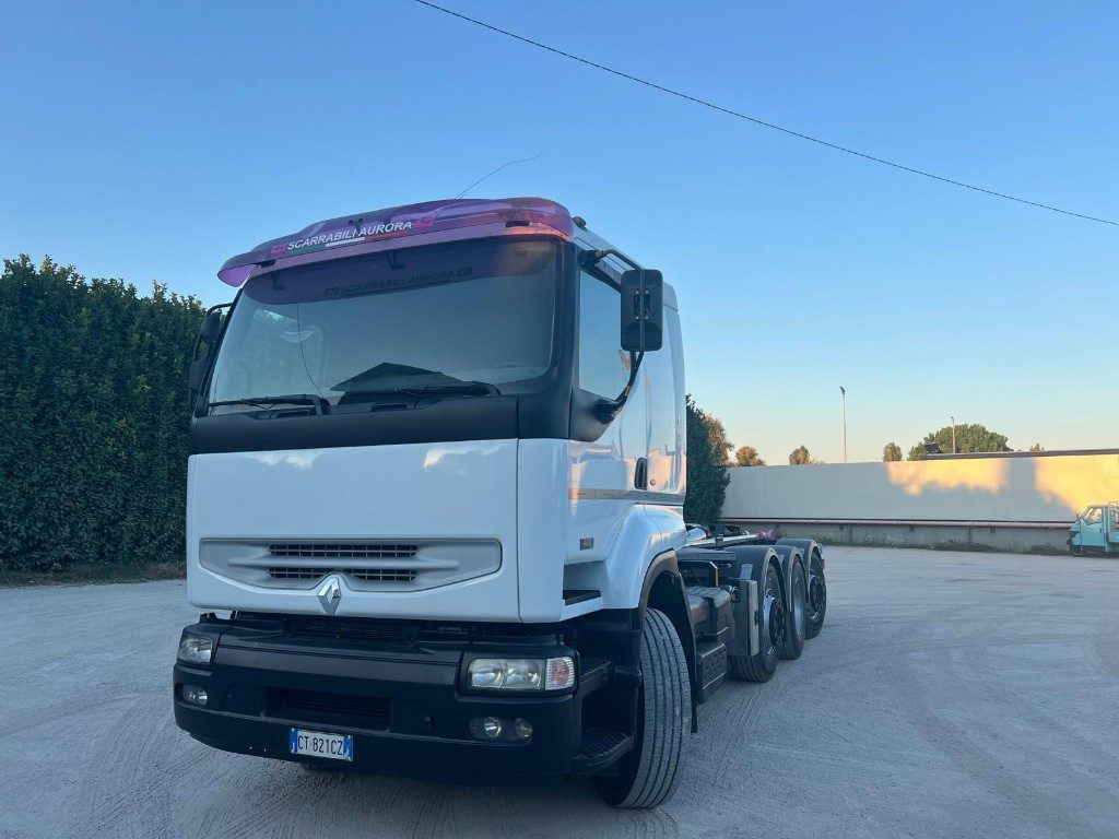 RENAULT 420 USATO SCARRABILE 8X2 - Φορτηγό φόρτωσης γάντζου: φωτογραφία 2 RENAULT 420 USATO SCARRABILE 8X2 - Φορτηγό φόρτωσης γάντζου: φωτογραφία 2