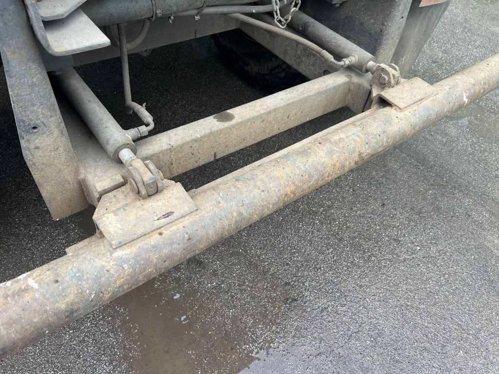 VOLVO FM460 SCARRABILE 8X4 - Φορτηγό φόρτωσης γάντζου: φωτογραφία 5 VOLVO FM460 SCARRABILE 8X4 - Φορτηγό φόρτωσης γάντζου: φωτογραφία 5