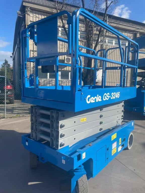 Genie GS-3246 - Ψαλιδωτό ανυψωτικό: φωτογραφία 2 Genie GS-3246 - Ψαλιδωτό ανυψωτικό: φωτογραφία 2
