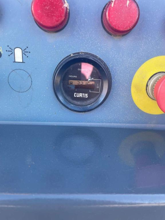 Haulotte COMPACT 12DX - Ψαλιδωτό ανυψωτικό: φωτογραφία 4 Haulotte COMPACT 12DX - Ψαλιδωτό ανυψωτικό: φωτογραφία 4