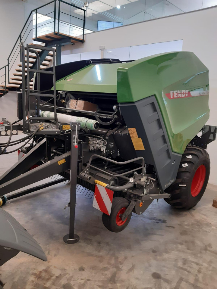 Fendt Rotana 130 F - Σανού και κτηνοτροφικά μηχανήματα: φωτογραφία 4 Fendt Rotana 130 F - Σανού και κτηνοτροφικά μηχανήματα: φωτογραφία 4