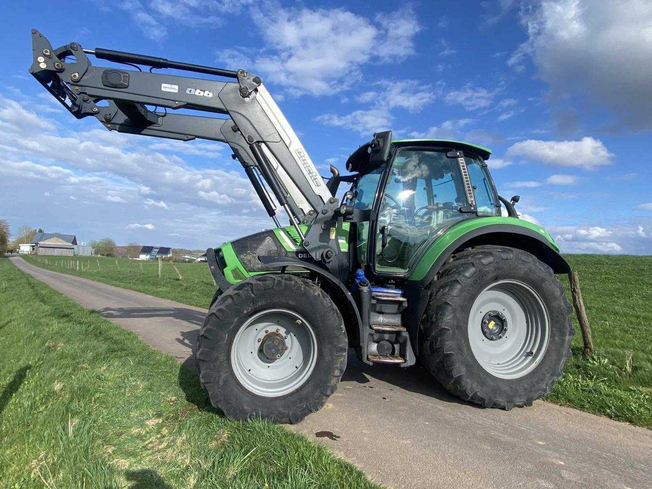 Deutz-Fahr 6150.4 Agrotron TTV - Τρακτέρ: φωτογραφία 2 Deutz-Fahr 6150.4 Agrotron TTV - Τρακτέρ: φωτογραφία 2