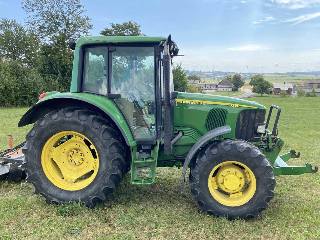 John Deere 6320 Premium - Τρακτέρ: φωτογραφία 3 John Deere 6320 Premium - Τρακτέρ: φωτογραφία 3