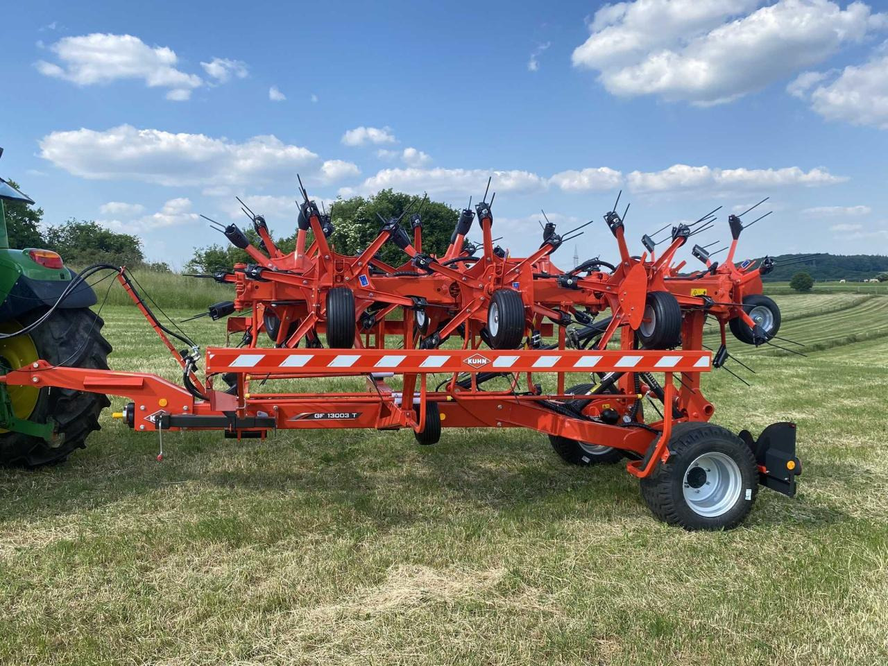 Kuhn GF13003T - Χορτοσυλλέκτης: φωτογραφία 2 Kuhn GF13003T - Χορτοσυλλέκτης: φωτογραφία 2