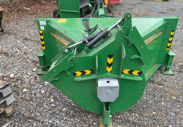 Ala-TalkkariAT-251 2g - Φυσητήρας χιονιού: φωτογραφία 5 Ala-TalkkariAT-251 2g - Φυσητήρας χιονιού: φωτογραφία 5