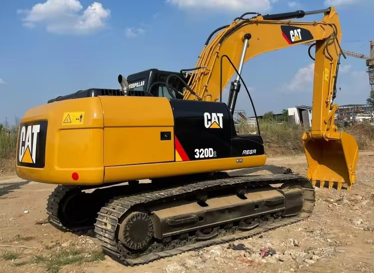 CATERPILLAR Crawler excavator Used excavator cat320 Japan brand Used CAT 320 Excavator Caterpillar 320D Crawler Excavator CAT320 used digger for sale - Ερπυστριοφόρος εκσκαφέας: φωτογραφία 1 CATERPILLAR Crawler excavator Used excavator cat320 Japan brand Used CAT 320 Excavator Caterpillar 320D Crawler Excavator CAT320 used digger for sale - Ερπυστριοφόρος εκσκαφέας: φωτογραφία 1