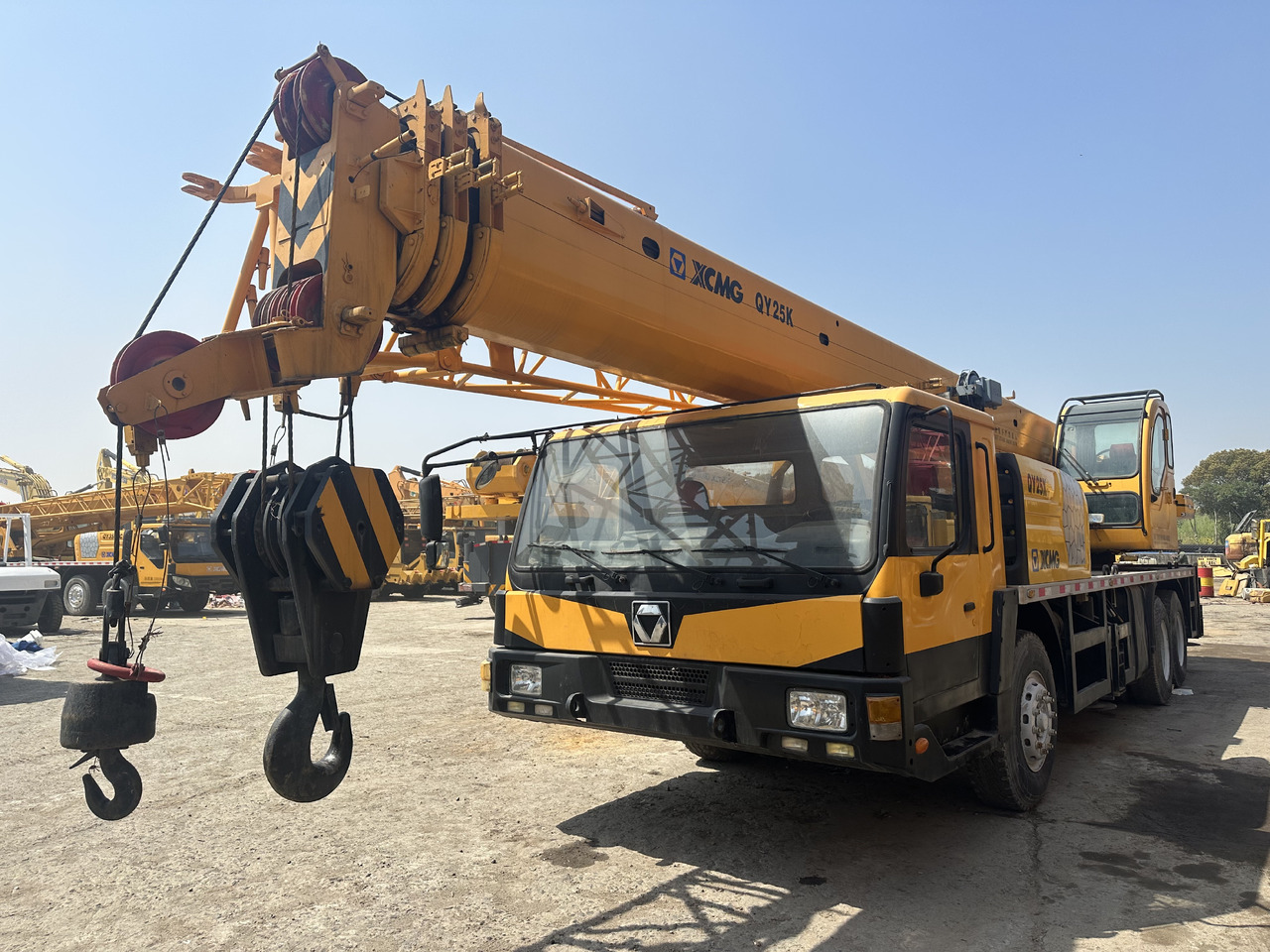 XCMG QY25K 25 ton truck crane - Τηλεσκοπικός γερανός: φωτογραφία 1 XCMG QY25K 25 ton truck crane - Τηλεσκοπικός γερανός: φωτογραφία 1