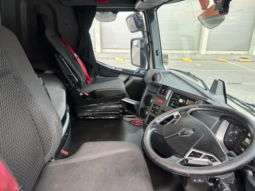 Τράκτορας Renault T 460 (EJF): φωτογραφία 12 Τράκτορας Renault T 460 (EJF): φωτογραφία 12