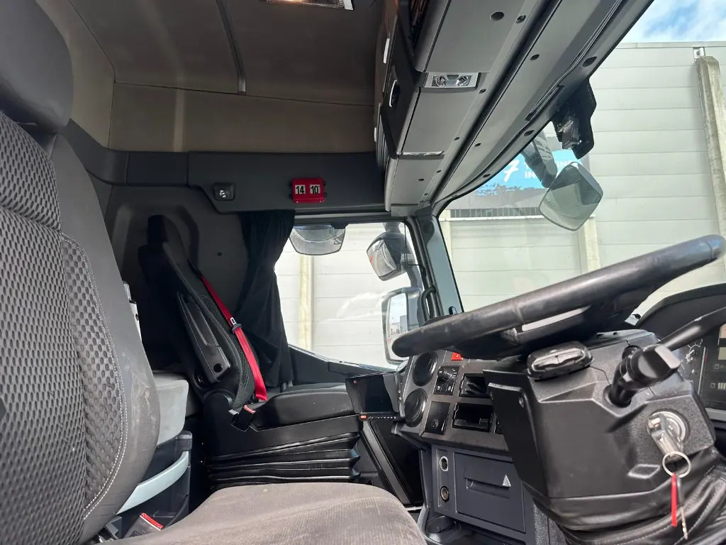 Τράκτορας Renault T 460 (EJF): φωτογραφία 11 Τράκτορας Renault T 460 (EJF): φωτογραφία 11