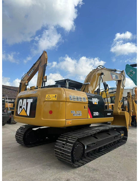 Caterpillar 320D2 - Ερπυστριοφόρος εκσκαφέας: φωτογραφία 4 Caterpillar 320D2 - Ερπυστριοφόρος εκσκαφέας: φωτογραφία 4