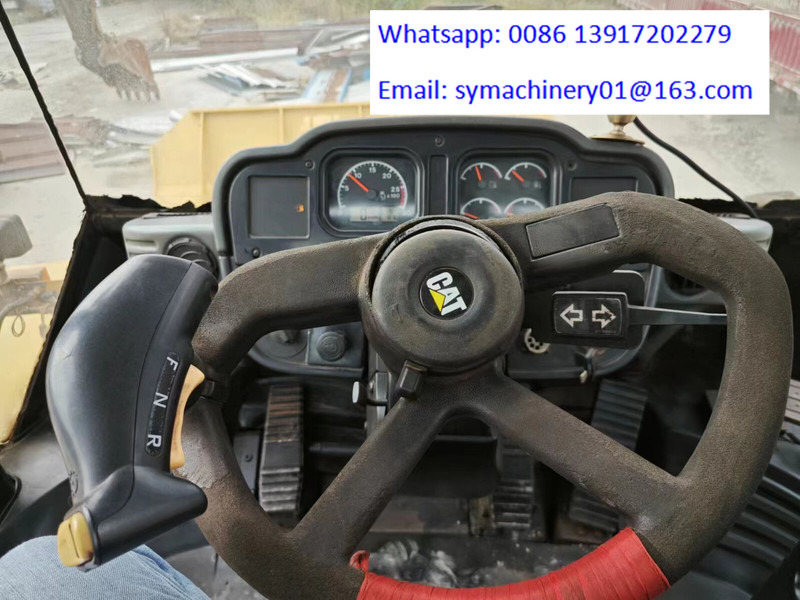 Ελαστιχοφόρος φορτωτής Caterpillar 980G: φωτογραφία 11
