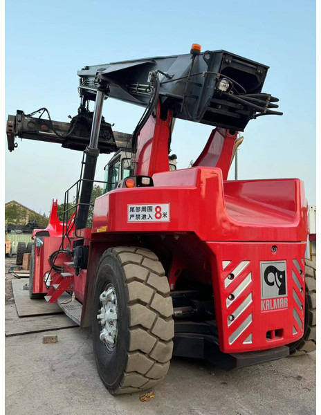 Kalmar DRU450 - Reachstacker: φωτογραφία 5 Kalmar DRU450 - Reachstacker: φωτογραφία 5